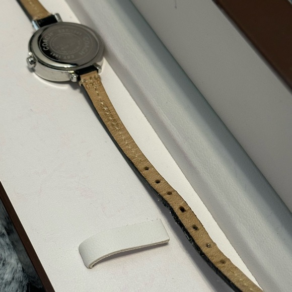 Coach Legacy Signature Western Silver Face Black Leather BandβοΈπ - Picture 5 of 9